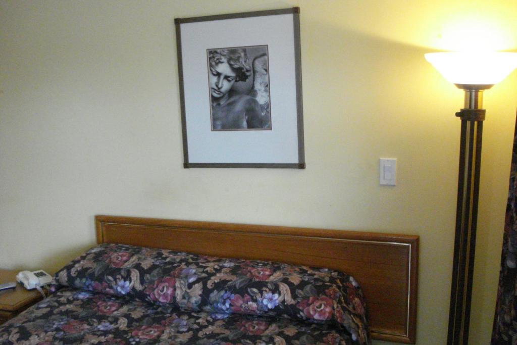 Eastcourt London Motel Bilik gambar